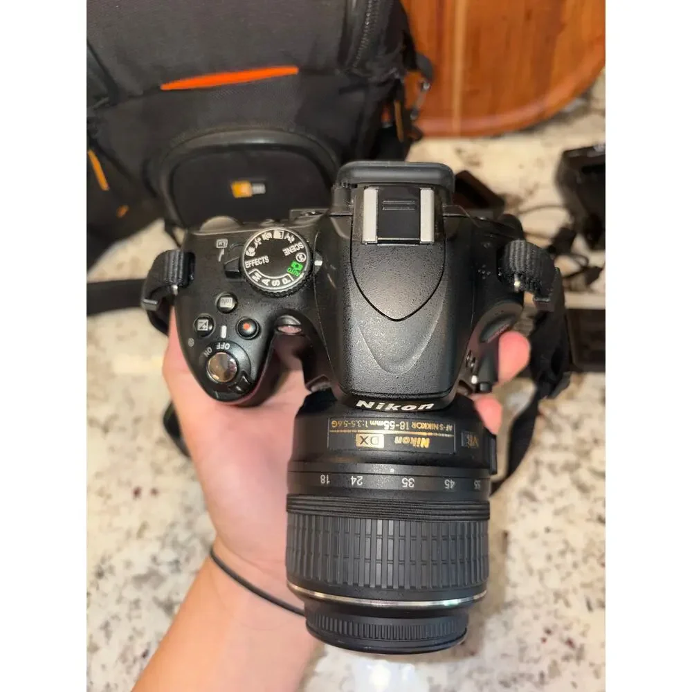 Nikon D5100 DSLR + 18-55mm VR Lens Kit, Case & Extra Batteries